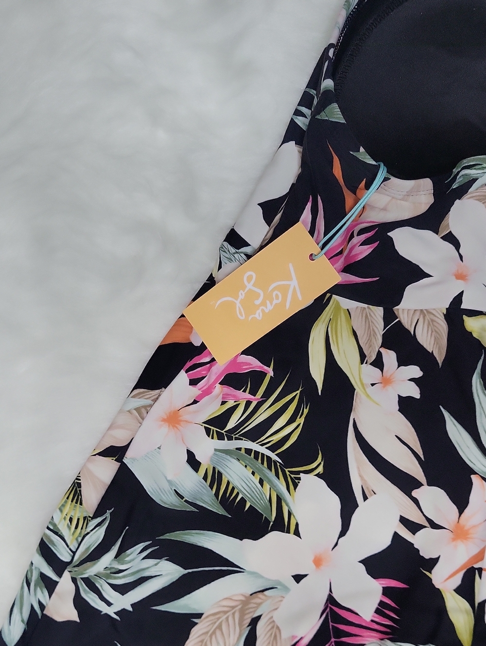 Floral Black Swim Tank Top Size: 2x - Picture 8 of 9